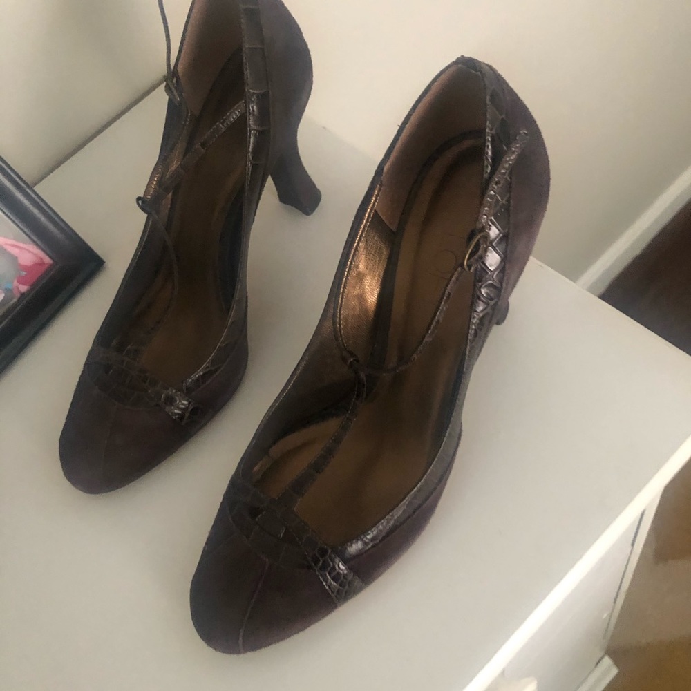Loft t-strap pumps - Picture 2 of 4